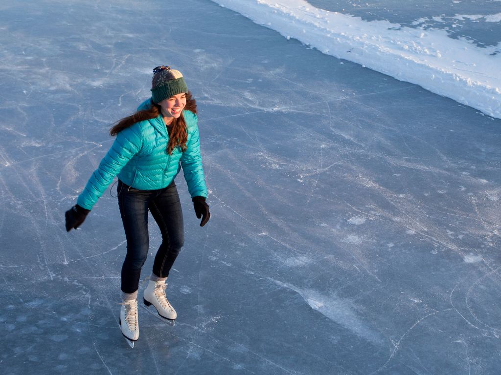Oval_Ice_Skating